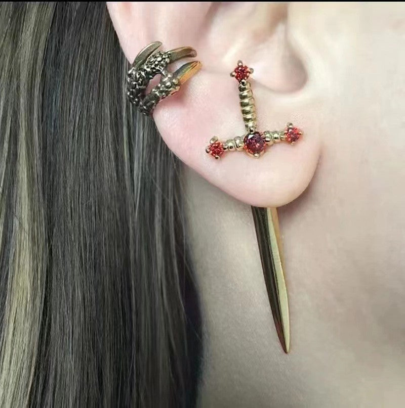 Gothic Sword Lady Stud Earrings Woman 69B902