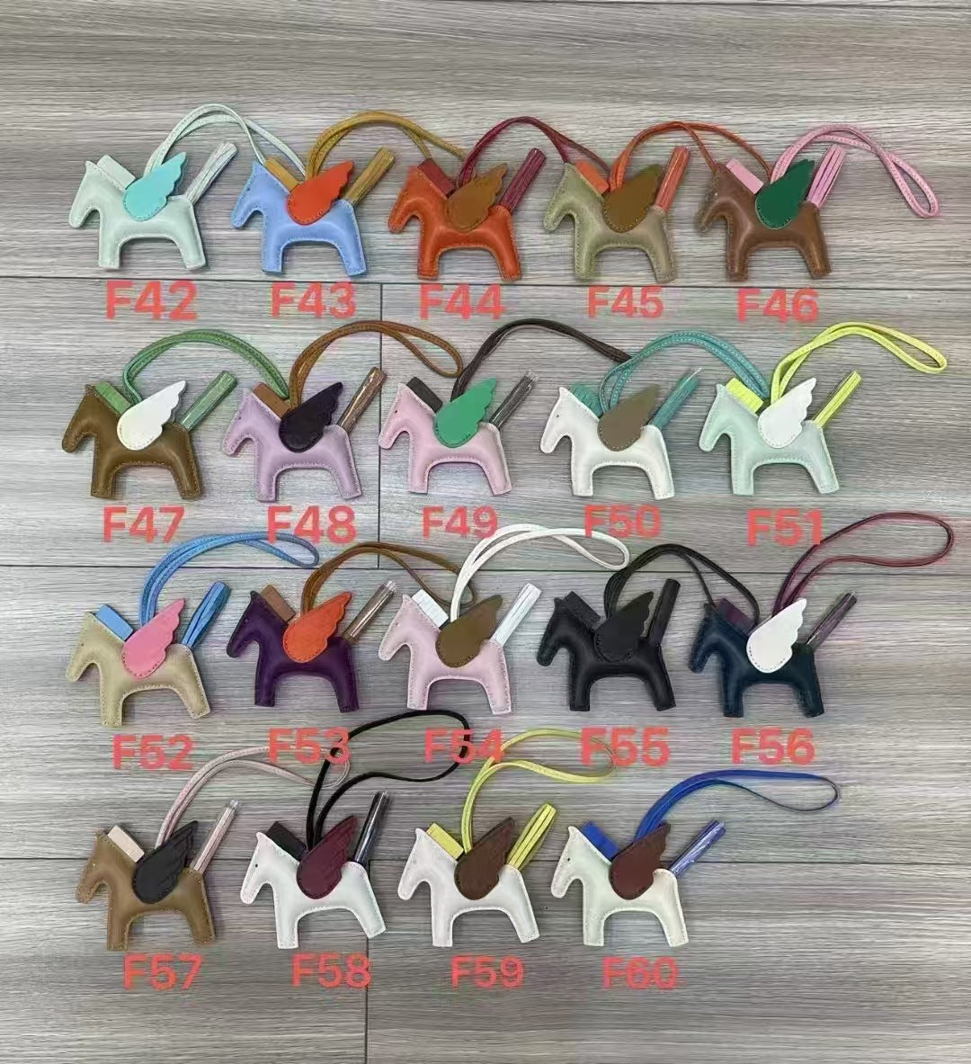 Pony Pendant SAB173