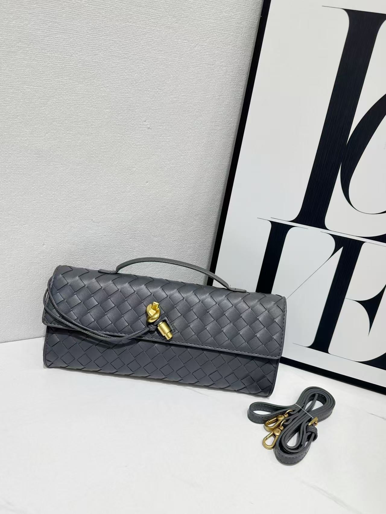 Woven Clutch Bag UK 64D075