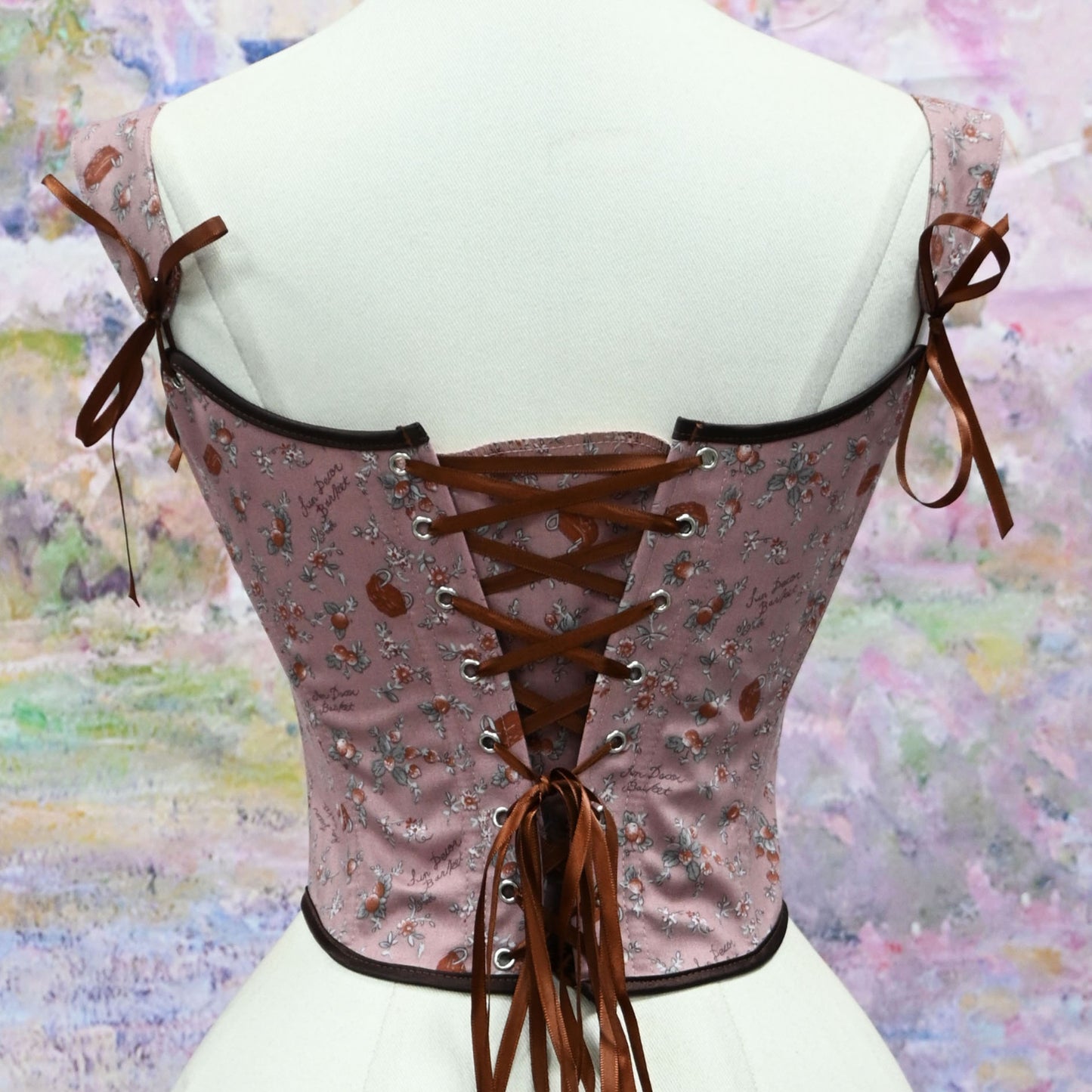 Cute Lace Fishbone Back 69B972