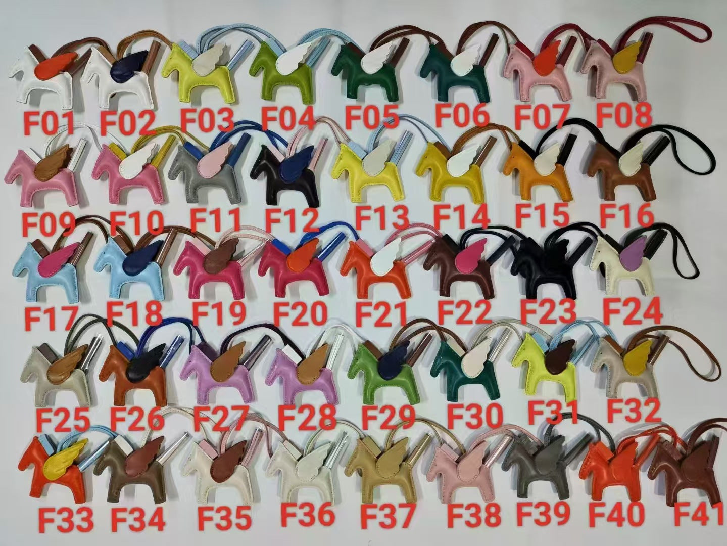 Pony Pendant SAB173