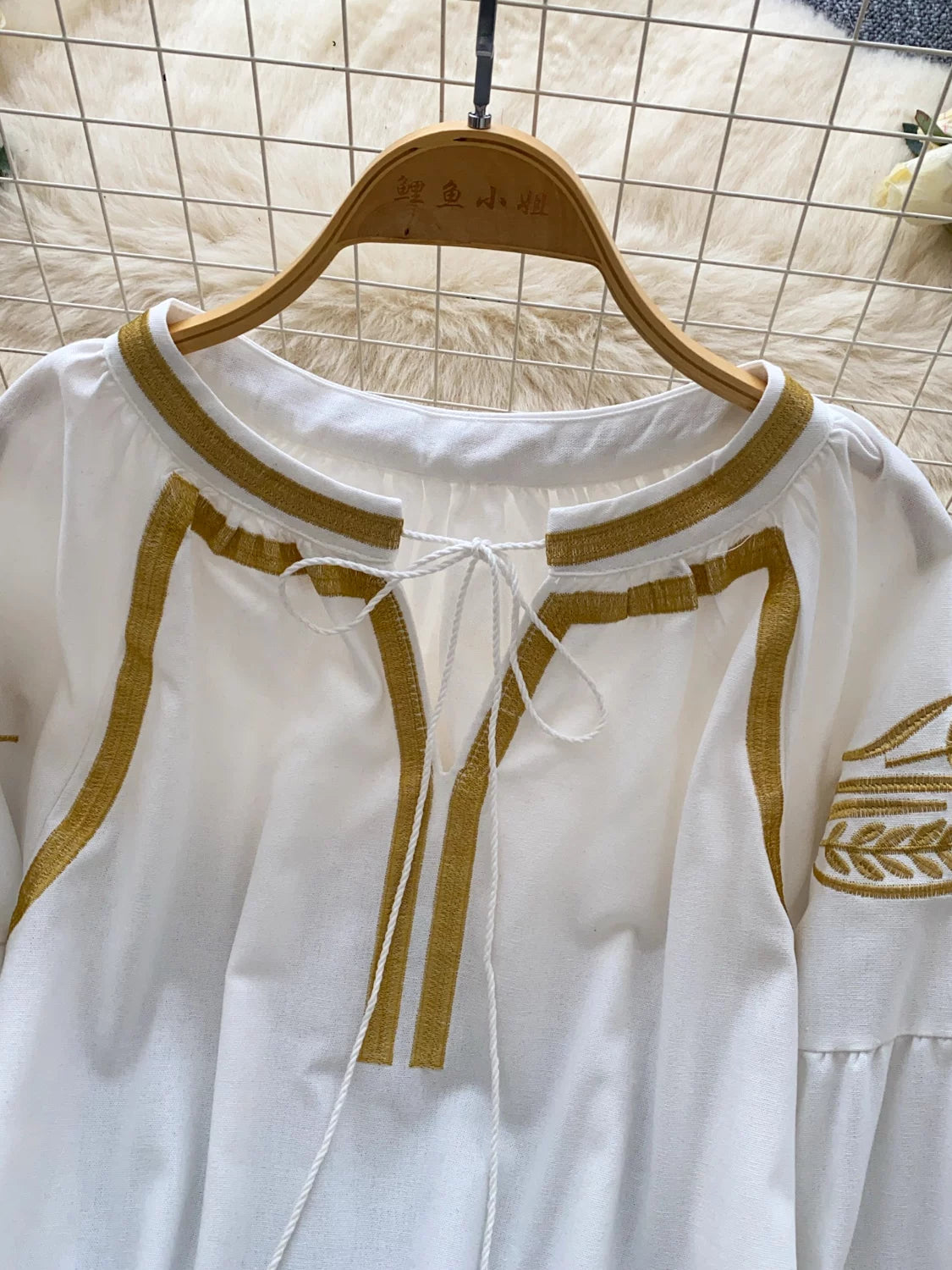 Women's Embroidered Loose Shirt SA779