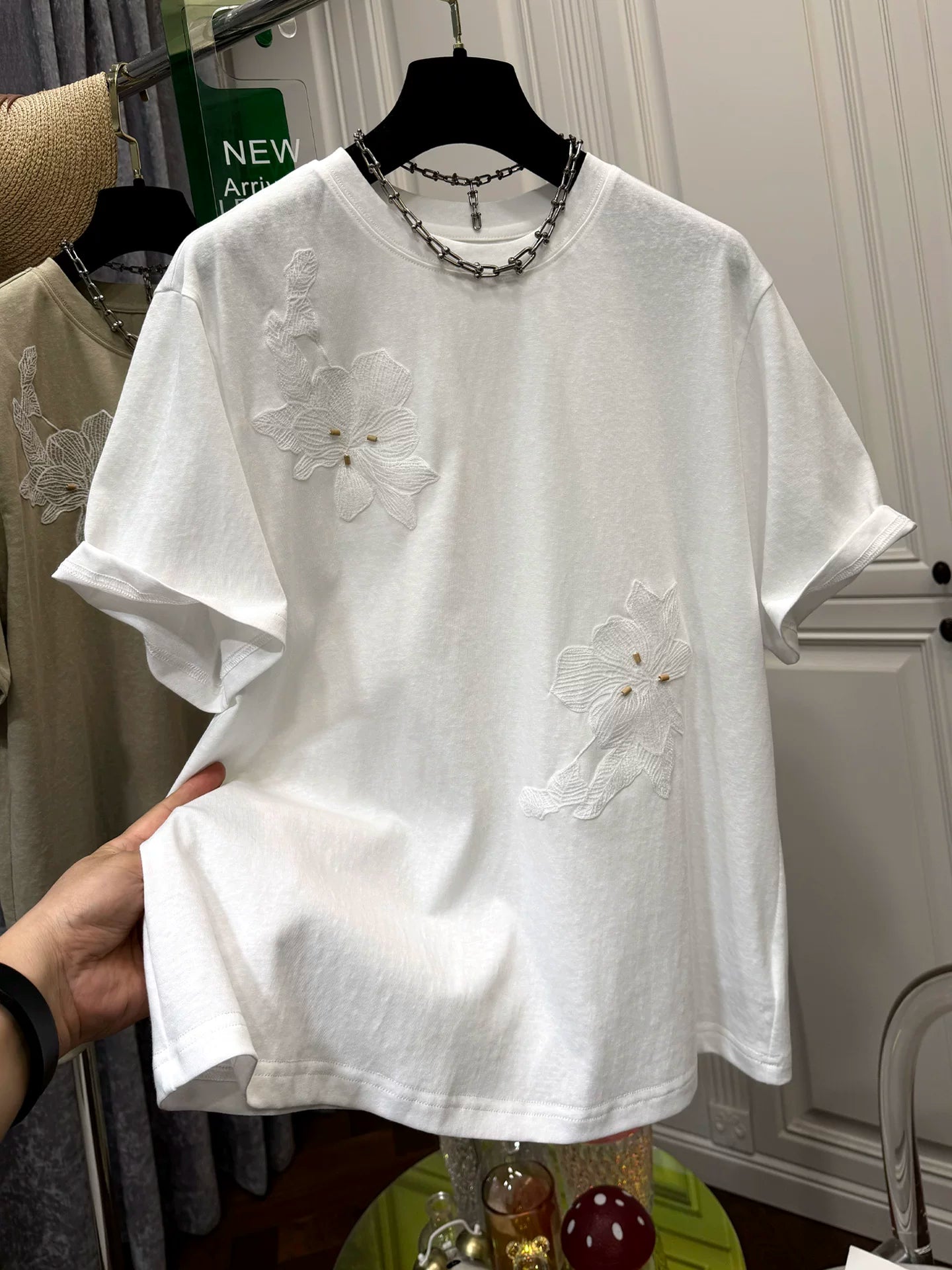 Beaded Short-sleeved T-shirt SA852