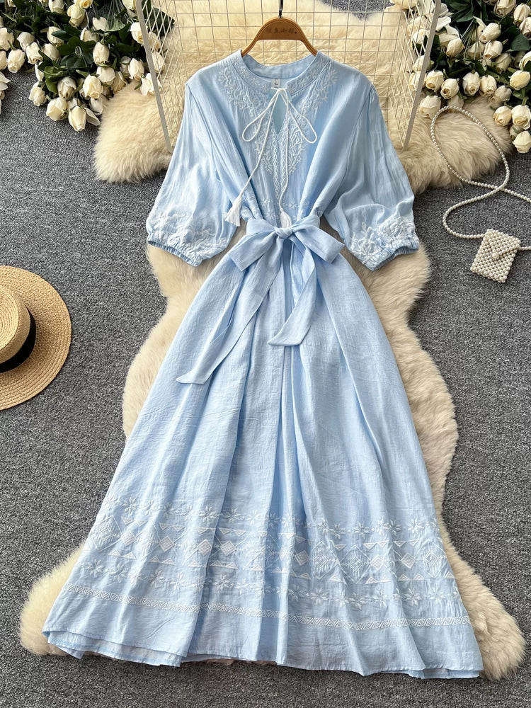 Embroidered Loose Dress SA990