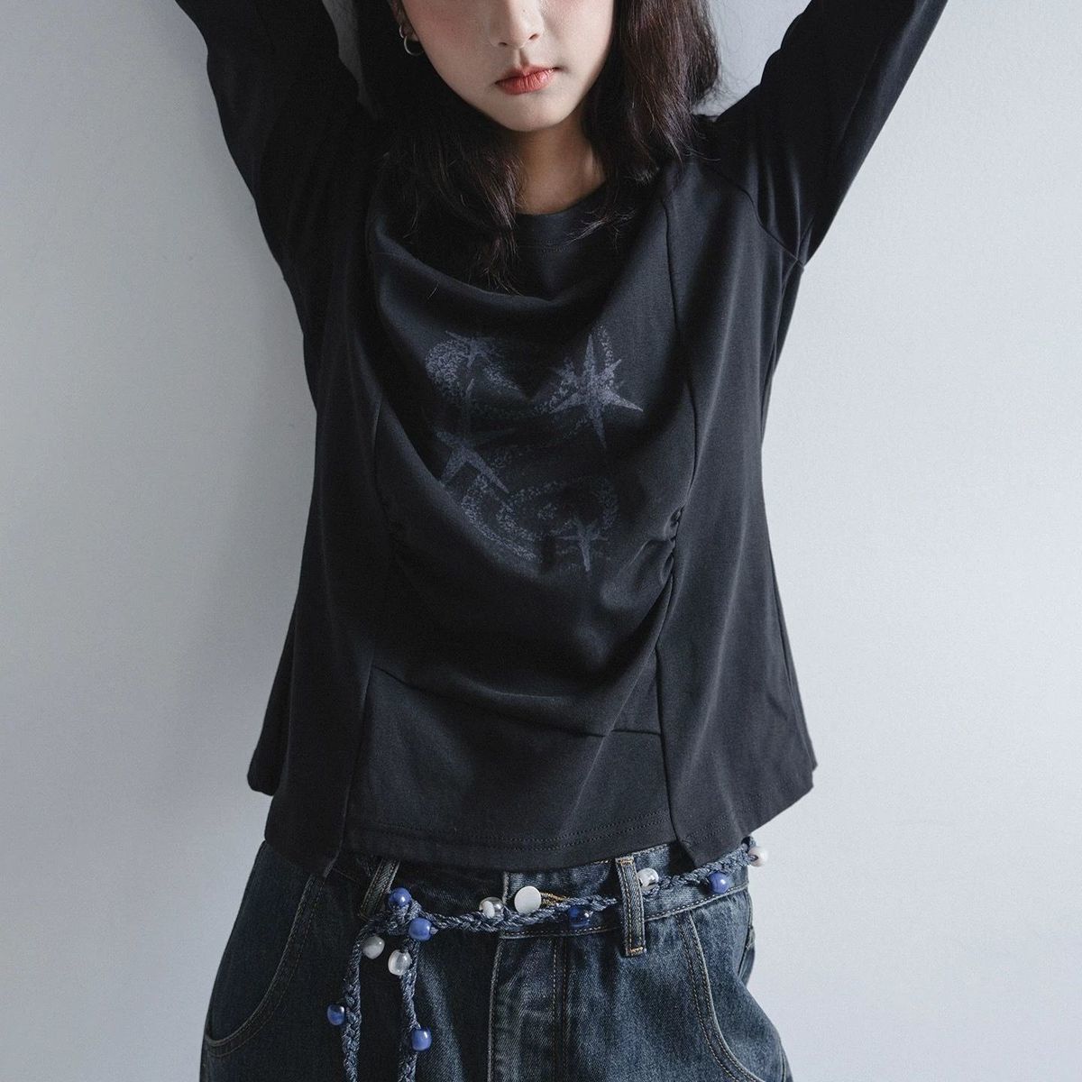 Slim-fit Black Long-sleeved T-shirt for Women SA665/SA666