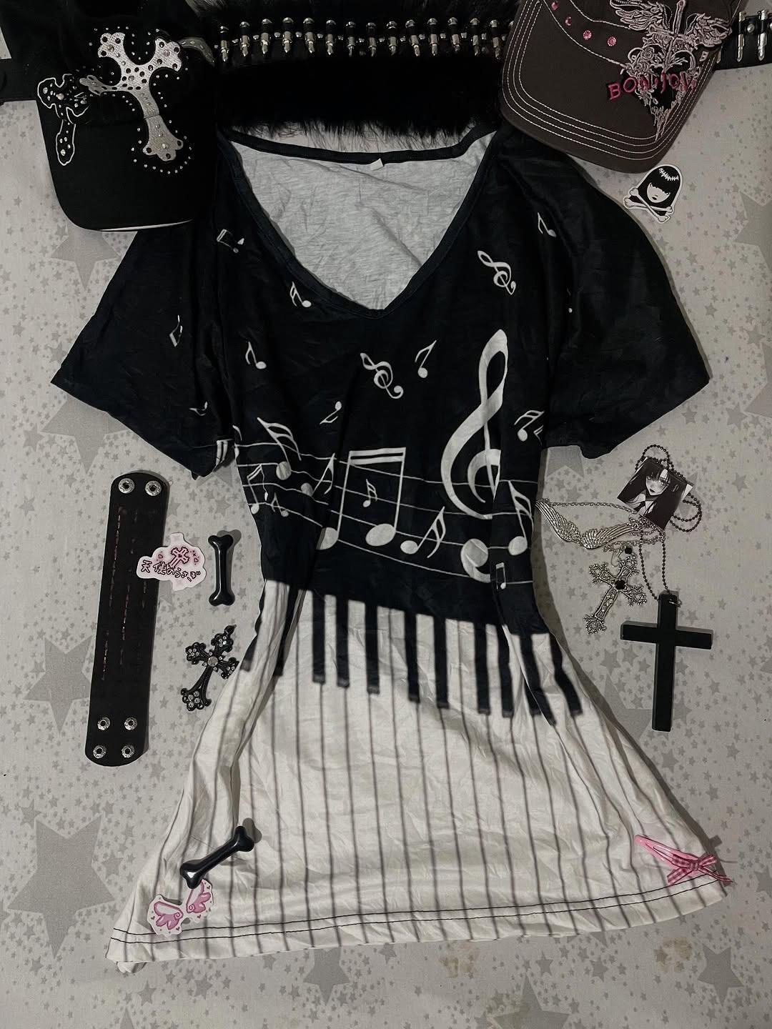 Printed Short-sleeved T-shirt V-neck Top SA720