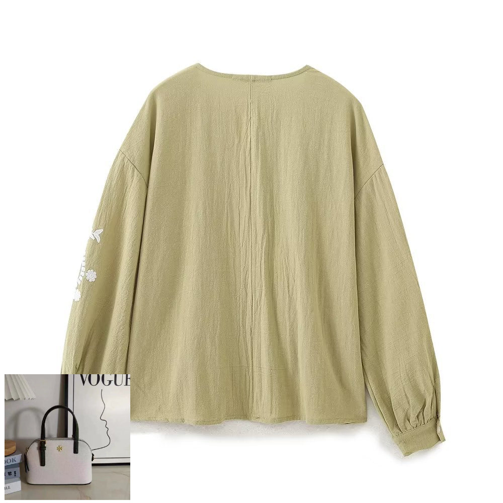 Summer New V-neck Fashion Embroidered Top SA379