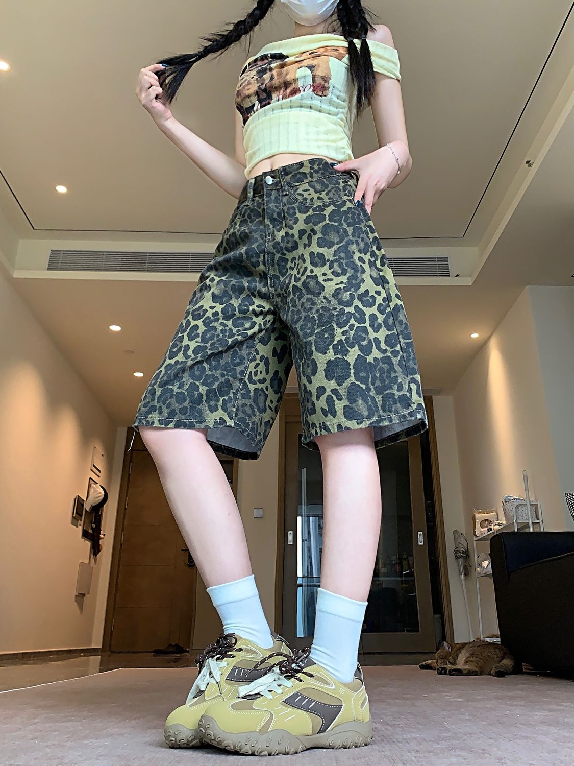 Leopard Print Denim Shorts SA904